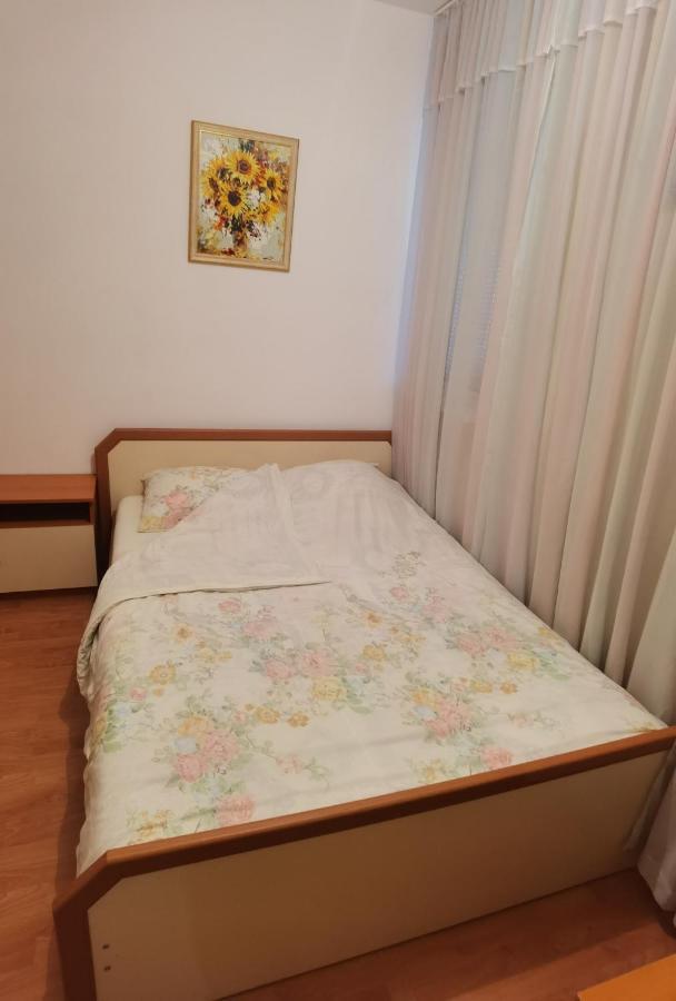 Гарсониера Ул"Света Троица" 174 Stara Zagora Exteriör bild